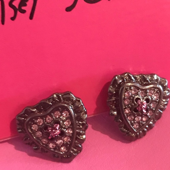 Vintage Betsey Johnson Heart Dangle Earrings: Antique Gold  Crystal button heart earrings Betsey Johnson vtg